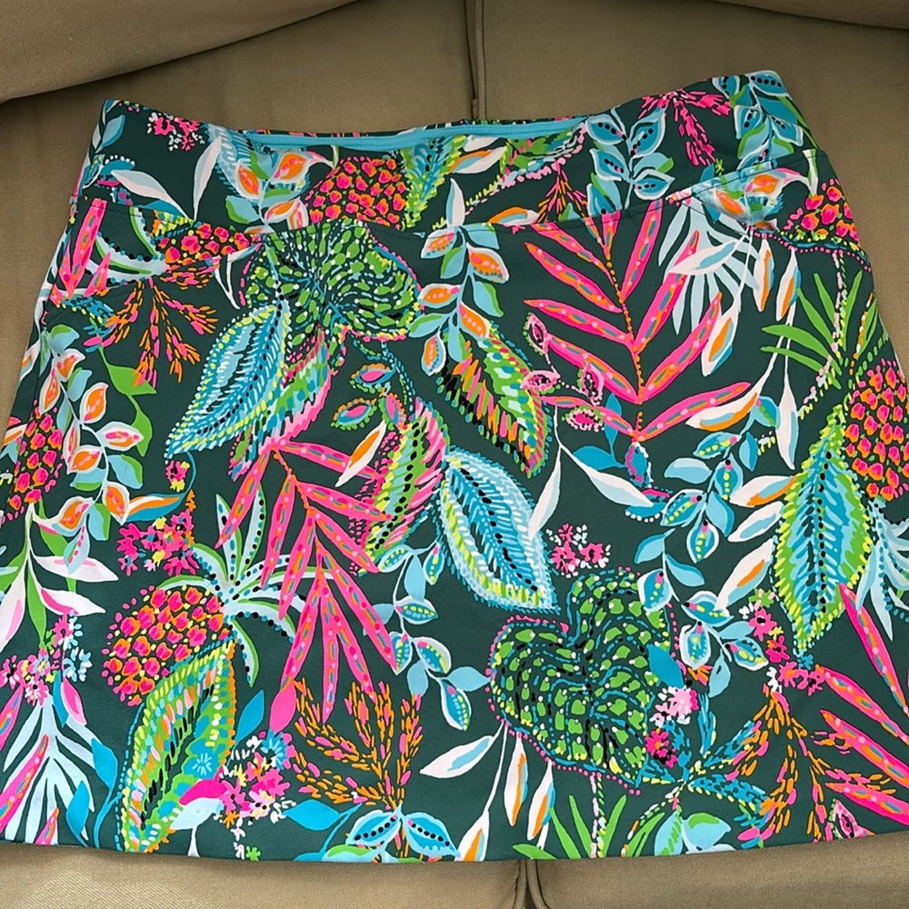 Lilly Pulitzer Monica skirt size 16 never worn